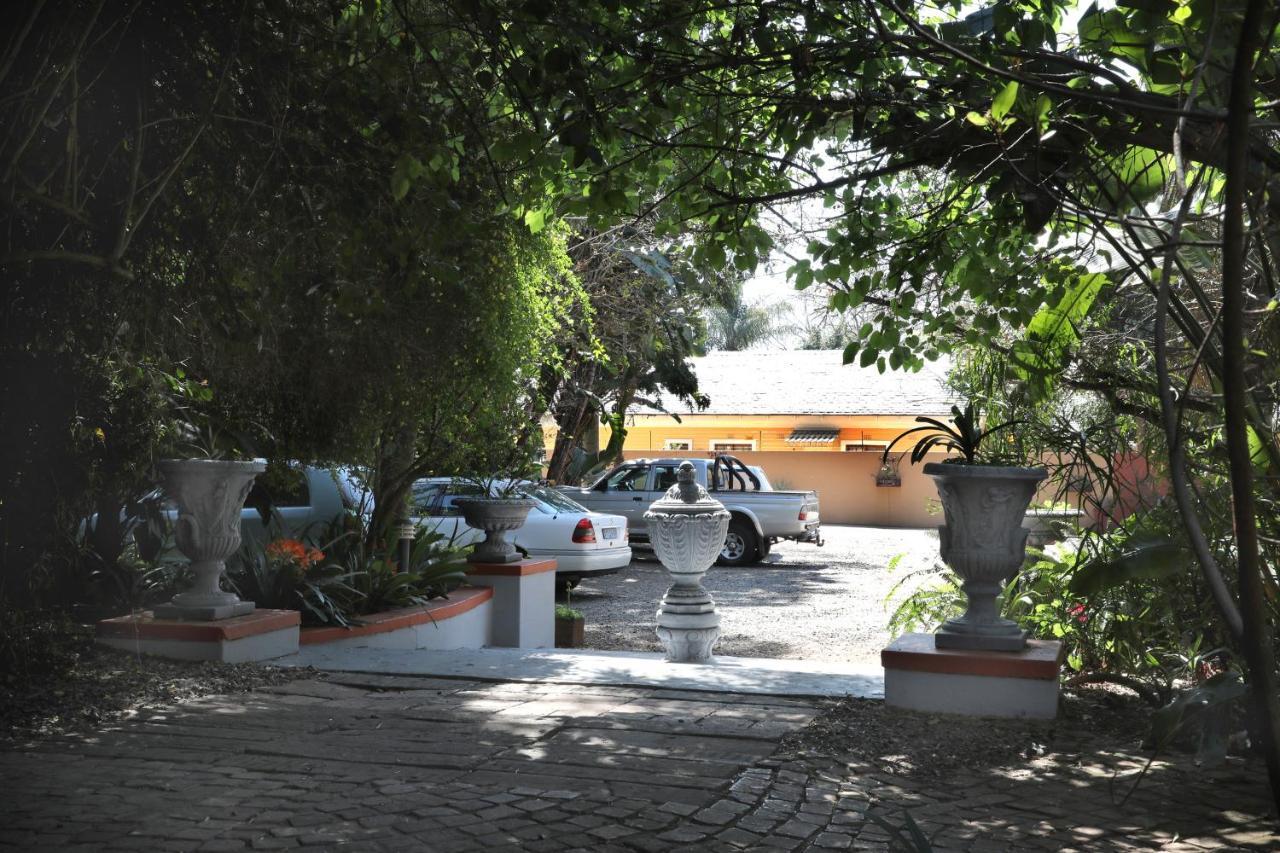 Brooklyn Guesthouses Pretoria-Noord Exteriér fotografie