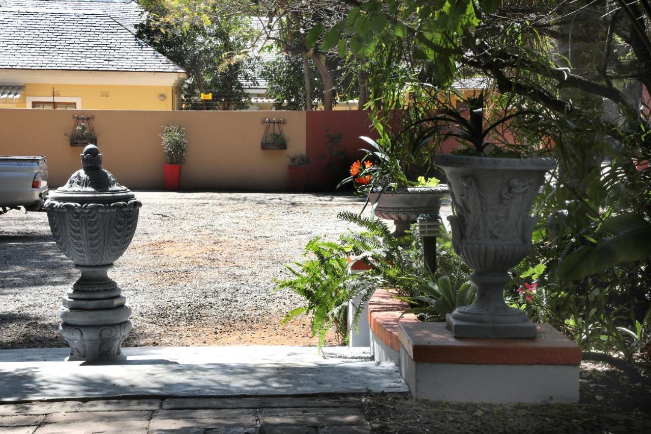 Brooklyn Guesthouses Pretoria-Noord Exteriér fotografie