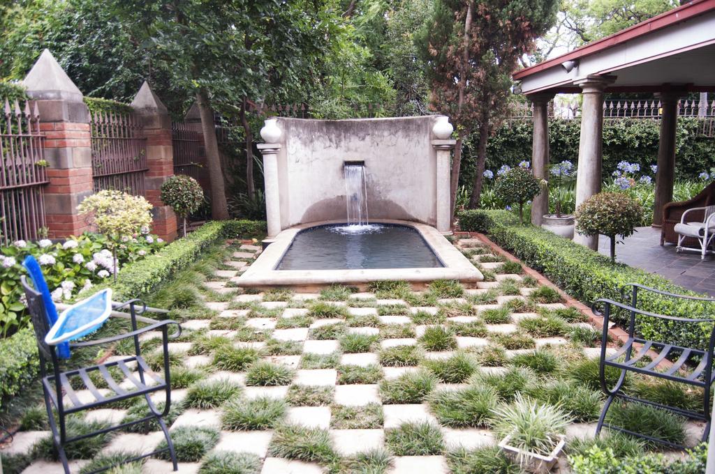 Brooklyn Guesthouses Pretoria-Noord Exteriér fotografie