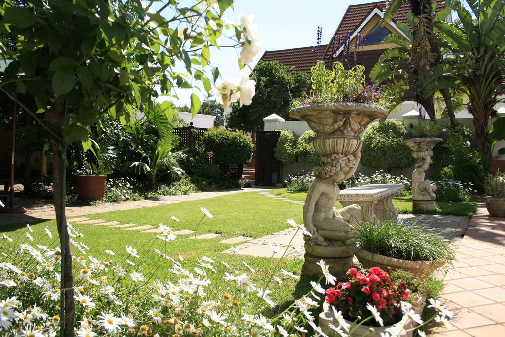 Brooklyn Guesthouses Pretoria-Noord Exteriér fotografie