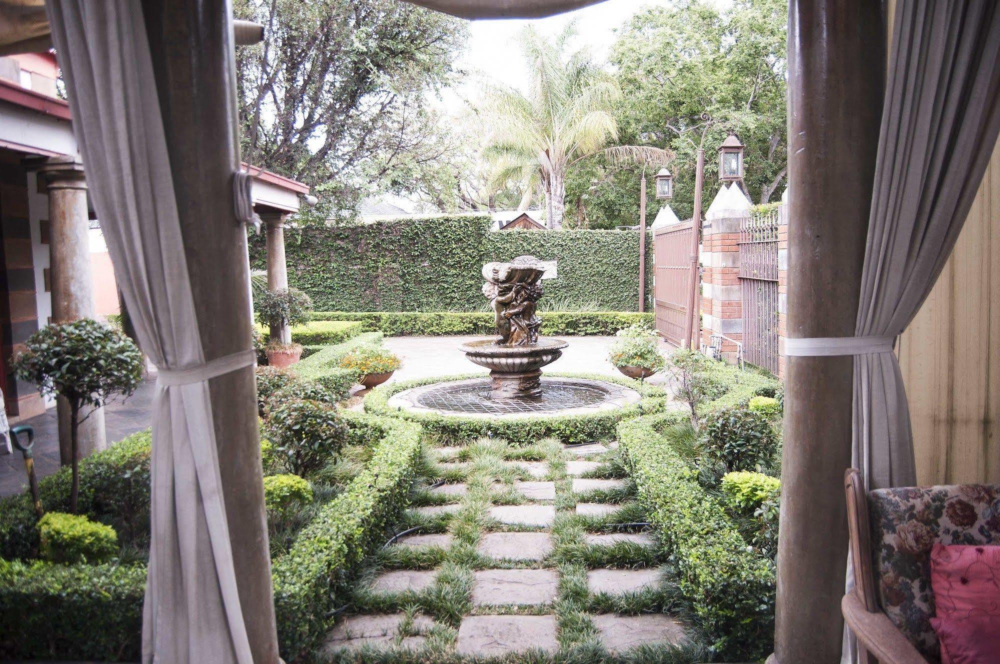 Brooklyn Guesthouses Pretoria-Noord Exteriér fotografie