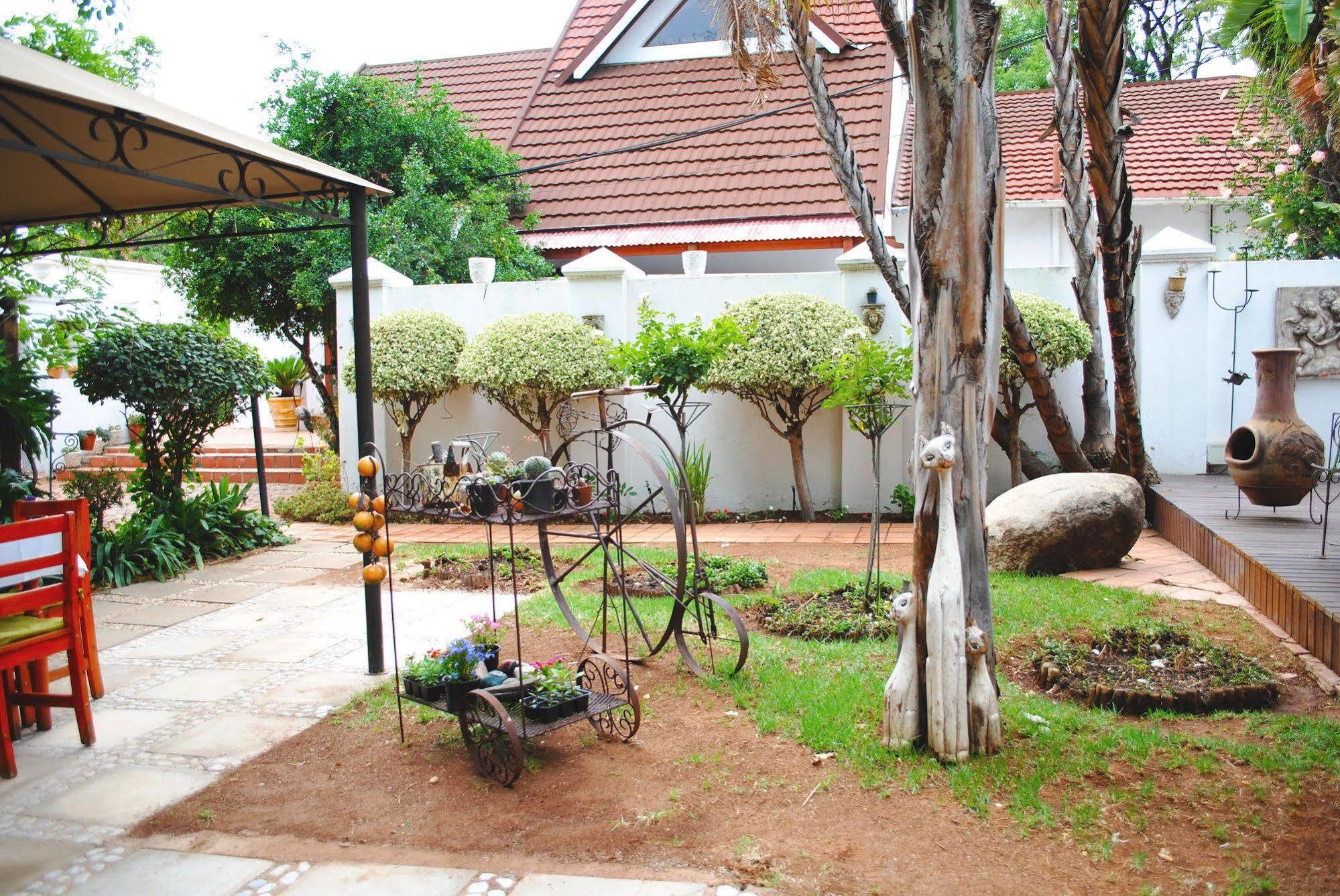 Brooklyn Guesthouses Pretoria-Noord Exteriér fotografie